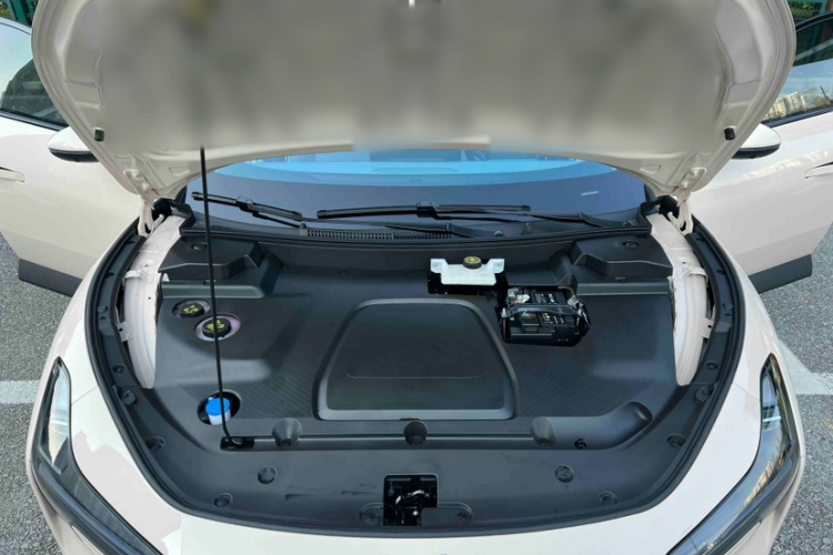 小鹏MONA M03 2024款 620 超长续航中控内饰7003