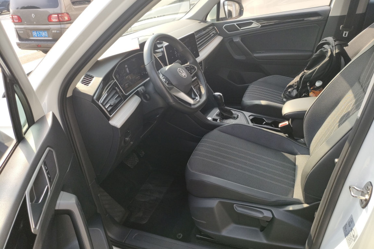 大众 途观L 2023款 330TSI 自动两驱舒享版局部细节19