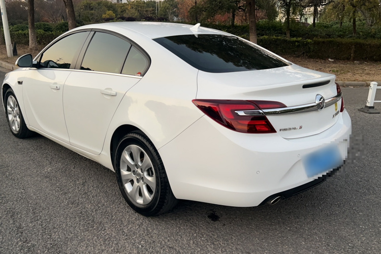 别克 君威 2015款 1.6T 时尚技术型车身外观6006