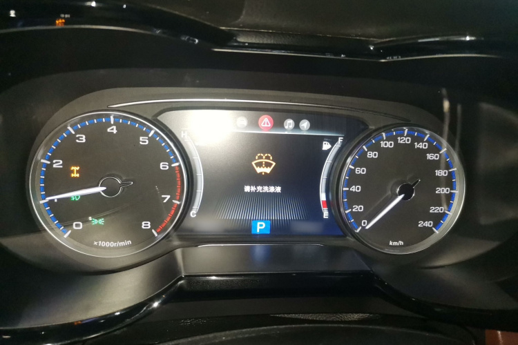 广汽传祺 传祺GS8 2017款 320T 四驱豪华智联版（七座）局部细节14