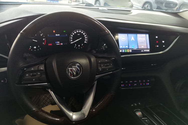 别克 昂科旗 2022款 652T 四驱尊贵型 7座中控内饰12