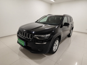 Jeep 指挥官 2018款 2.0T 两驱进享版 国VI