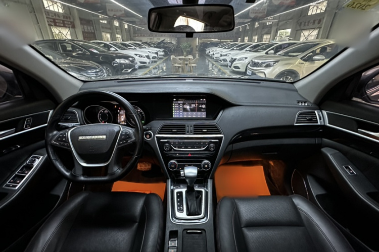 猎豹汽车 猎豹CS10 2017款 2.0T 自动都市型中控内饰7001