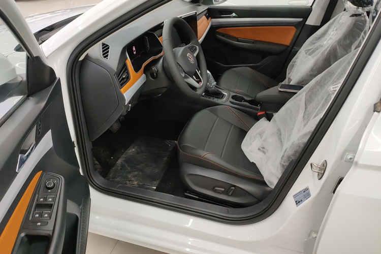 大众 宝来 2025款 200TSI DSG悦行PRO版中控内饰20