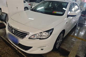 标致408 2015款 1.2T 自动豪华版