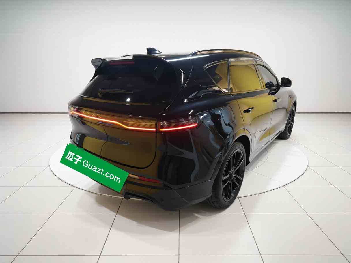 岚图汽车 岚图FREE 2025款 318 259km 四驱探索版(4)