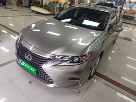 雷克萨斯ES 2015款 200 精英版