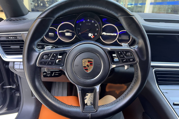 保时捷 2017款 Panamera 3.0T中控内饰7002