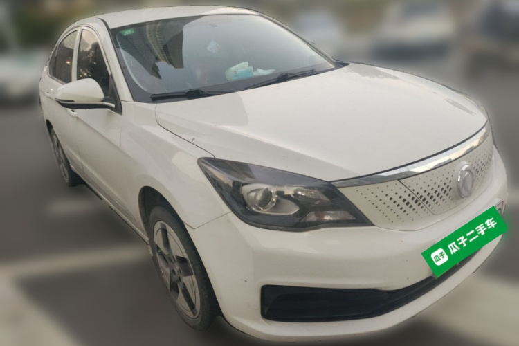 东风风神E70 2022款 500 超享版车身外观6002