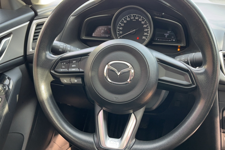 马自达3 昂克赛拉 2017款 三厢 1.5L 自动豪华型 国V局部细节9003