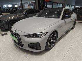 宝马4系 2022款 425i M运动套装