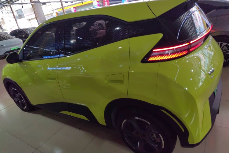 比亚迪 海鸥 2024款 荣耀版 405km 飞翔版车身外观4