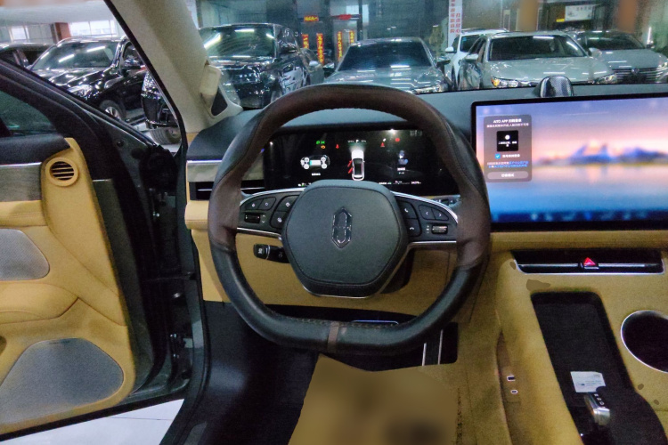 鸿蒙智行 问界M5 2022款 增程后驱标准版中控内饰13