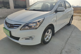 现代 瑞纳 2014款 1.4L 手动智能型GLS