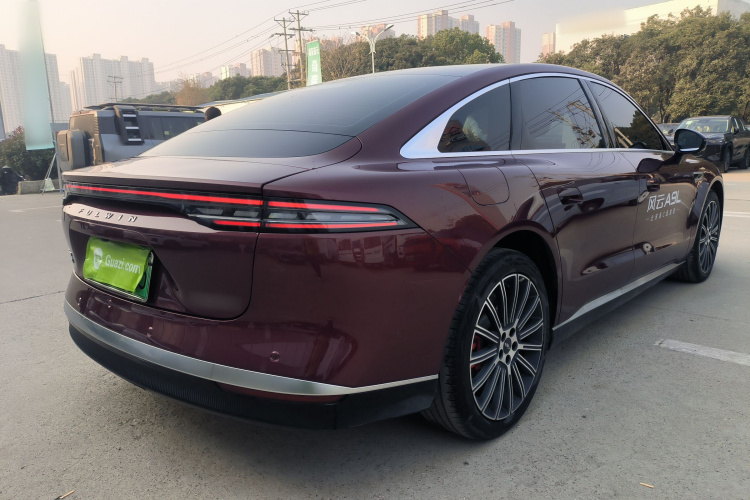 奇瑞风云 风云A9L 2025款 四驱高能巅峰版车身外观7