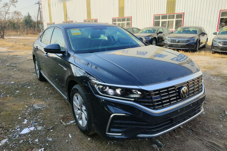 大众 帕萨特新能源 2025款 430PHEV 混动商务版车身外观6002