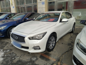 英菲尼迪Q50L 2016款 2.0T 悦享版