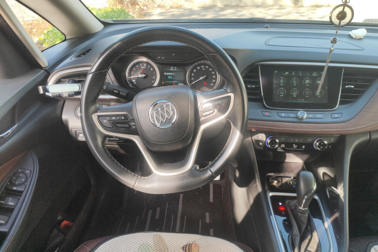 别克GL6 2019款 18T 6座互联尊贵型 国VI中控内饰13