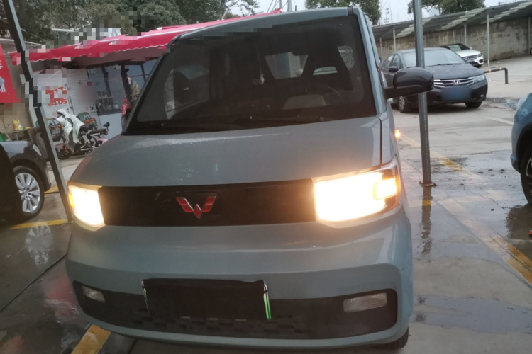 五菱汽车 宏光MINIEV 2020款 自在款 三元锂车身外观2