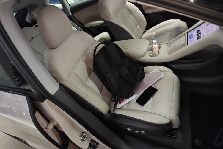 智己汽车 智己LS6 2025款 长续航灵蜥智享版局部细节41