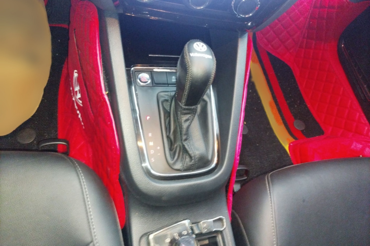 大众 速腾 2018款 280TSI DSG熠动版局部细节18