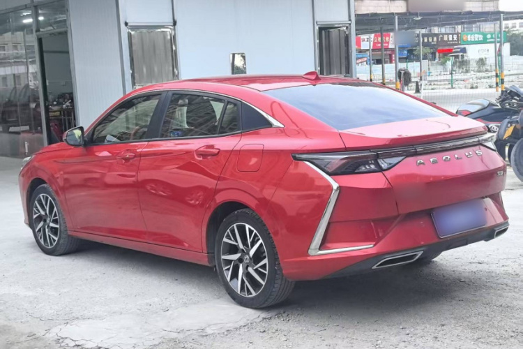 东风风神 奕炫 2020款 230T 自动炫目版车身外观6010