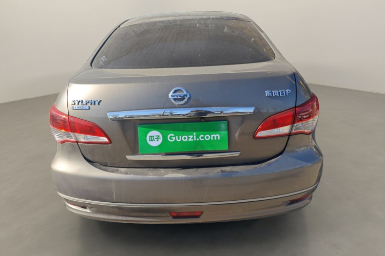 日产 轩逸 2016款 经典 1.6XE 自动领先版车身外观6