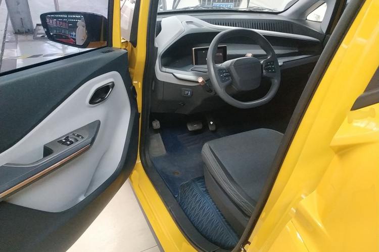 五菱汽车 五菱NanoEV 2021款 玩乐款-高功率版中控内饰7003
