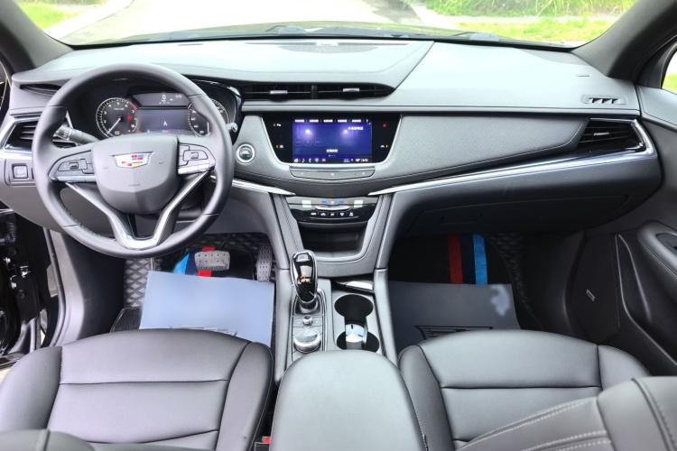 凯迪拉克XT6 2020款 28T 七座风尚型中控内饰7004