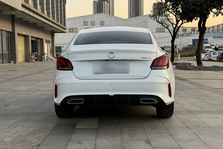 名爵 MG5 2021款 300TGI DCT青奢豪享版车身外观6005