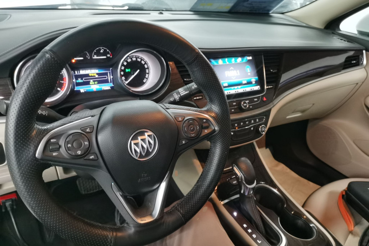 别克 威朗 2019款 三厢 15S 自动领先型中控内饰12