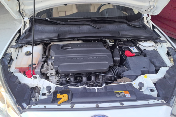 福特 福睿斯 2015款 1.5L 自动舒适型局部细节24