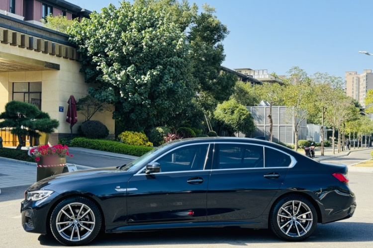 宝马3系 2021款 325Li M运动套装车身外观6007