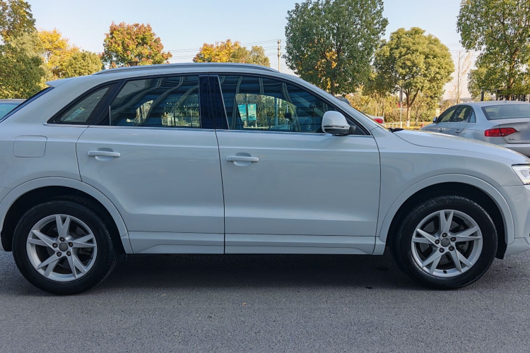 奥迪Q3 2017款 30 TFSI 时尚型车身外观6006