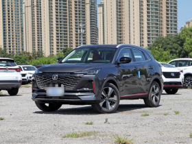 长安CS55PLUS 2022款 第二代 1.5T DCT尊贵型