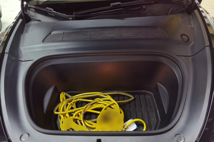 特斯拉 Model Y 2022款 后轮驱动版局部细节24