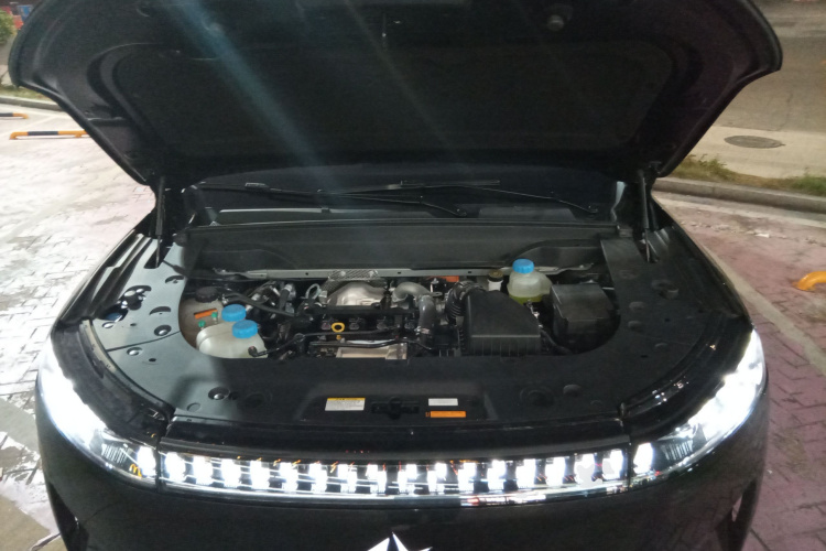 东风奕派 eπ008 2024款 210Max增程版 6座局部细节24