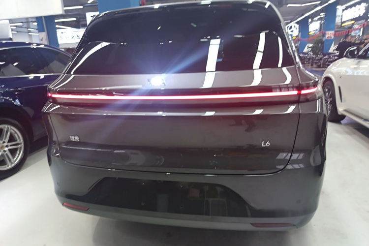 理想汽车 理想L6 2024款 Max车身外观6
