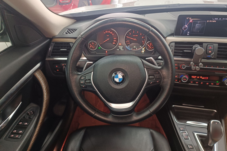 宝马3系GT 2013款 328i 风尚设计套装局部细节13