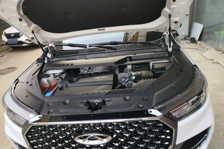 奇瑞 瑞虎8 PLUS 2022款 290TGDI DCT豪情版+机舱底盘24