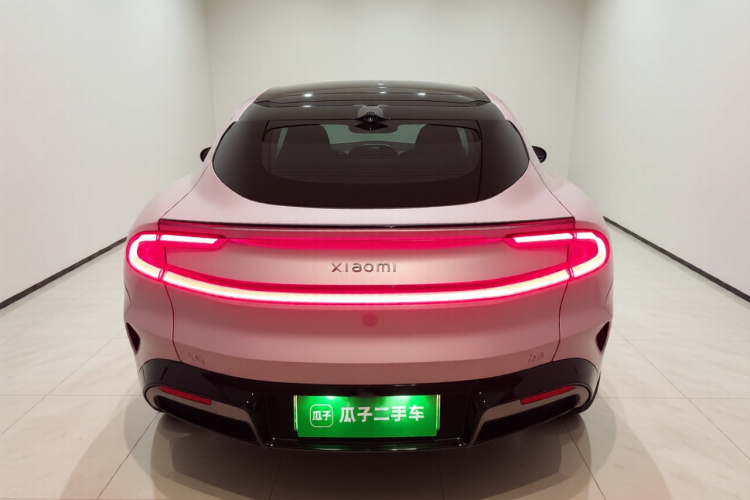 小米汽车 小米YU7 2025款 超长续航四驱Pro版车身外观6