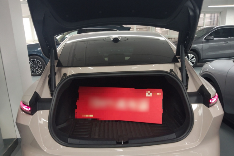 蔚来ET5 2022款 75kWh局部细节23