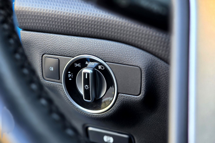 奔驰A级(进口) 2015款 A 180局部细节9004