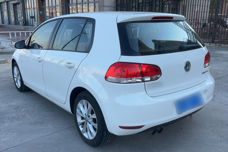 大众 高尔夫 2012款 1.4TSI 手动舒适型车身外观6005