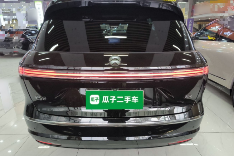 蔚来ES8 2026款 六座行政豪华版车身外观6004