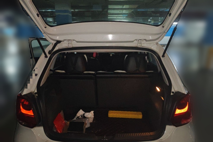 大众 Polo 2013款 1.6L 自动舒适版中控内饰23