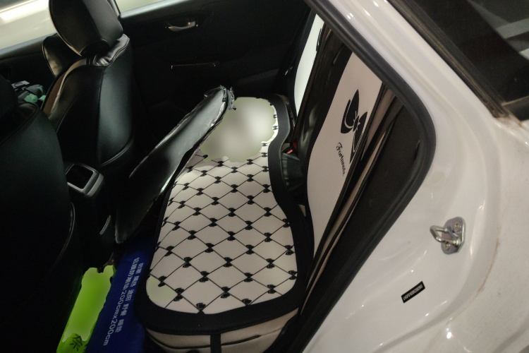 本田 凌派 2019款 180Turbo CVT舒适版 国V中控内饰21