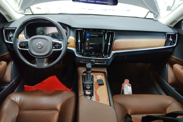沃尔沃S90 2020款 改款 T5 智逸豪华版中控内饰12
