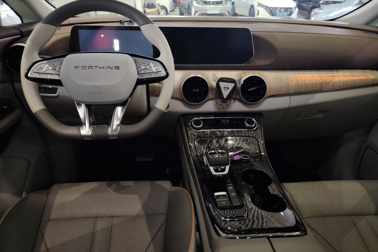 东风风行 风行游艇 2022款 1.5T DCT逐浪版中控内饰12