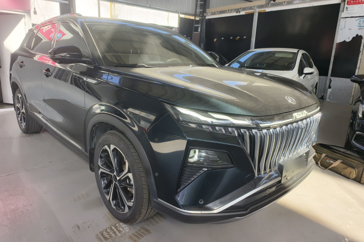 东风风神 皓极 2022款 马赫动力 1.5T 敢爱版车身外观3